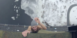 Мустанг вонтед висит